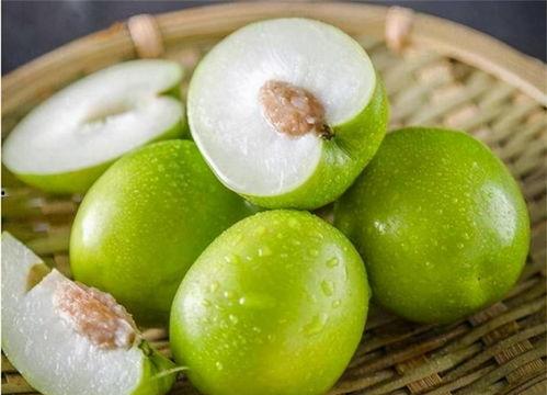 厦门女骑吃瓜,一场网络热议背后的真相揭秘