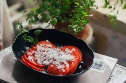 胃痛可以吃茄瓜,缓解胃痛的天然良药